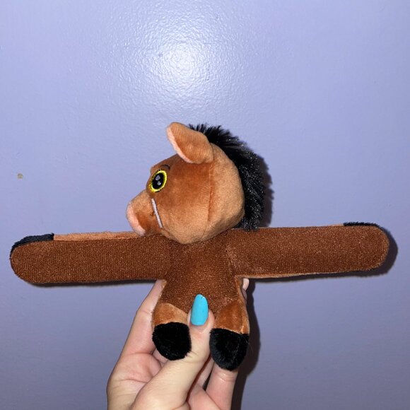 NEW Disney's Cutie Cuff - Series 3 Collection - Pumba from The Lion King Movies - Picture 5 of 7